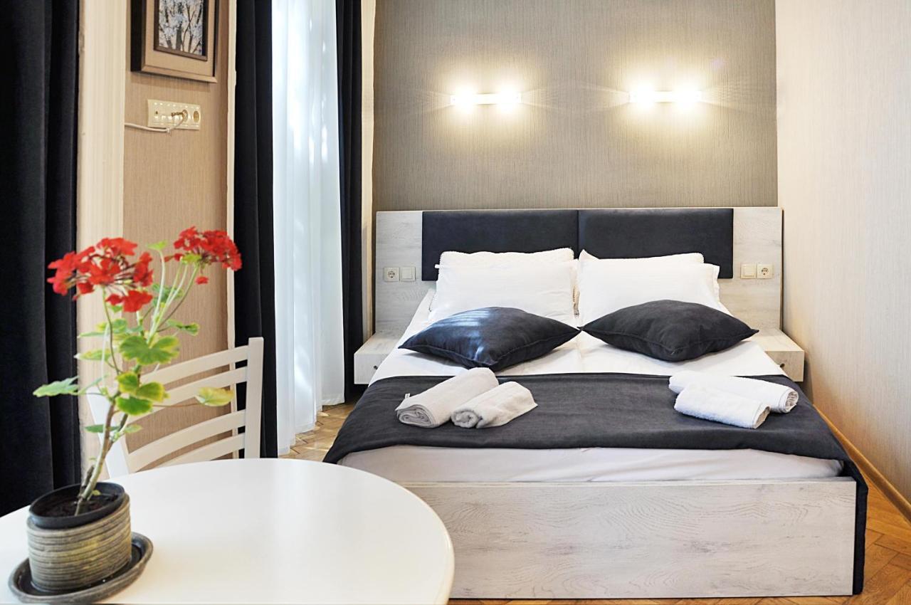 Hb Apartments Mari Brose Tbilisi Luaran gambar