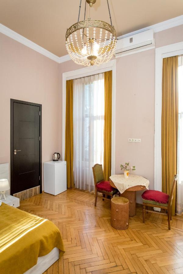 Hb Apartments Mari Brose Tbilisi Luaran gambar