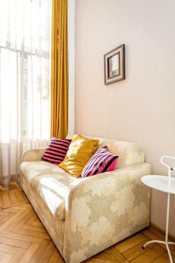 Hb Apartments Mari Brose Tbilisi Luaran gambar