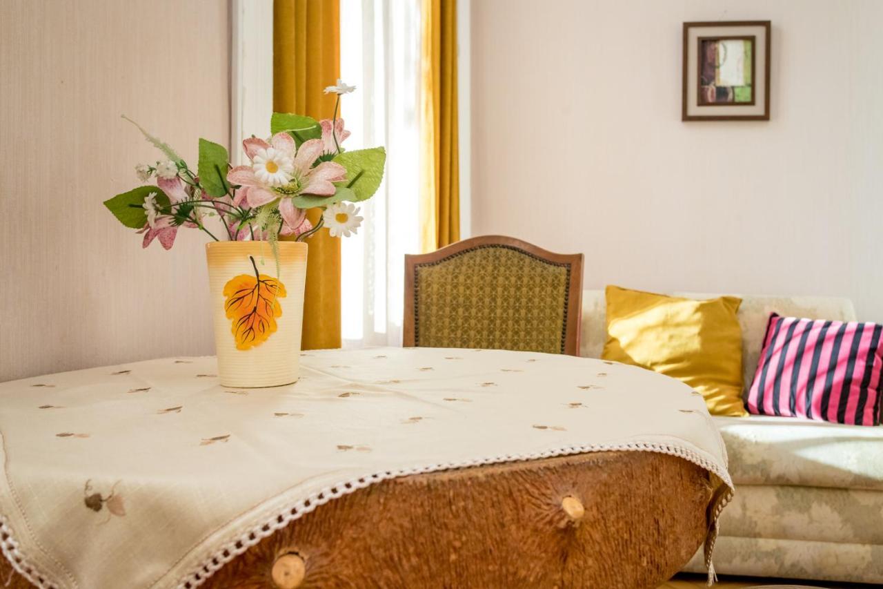 Hb Apartments Mari Brose Tbilisi Luaran gambar