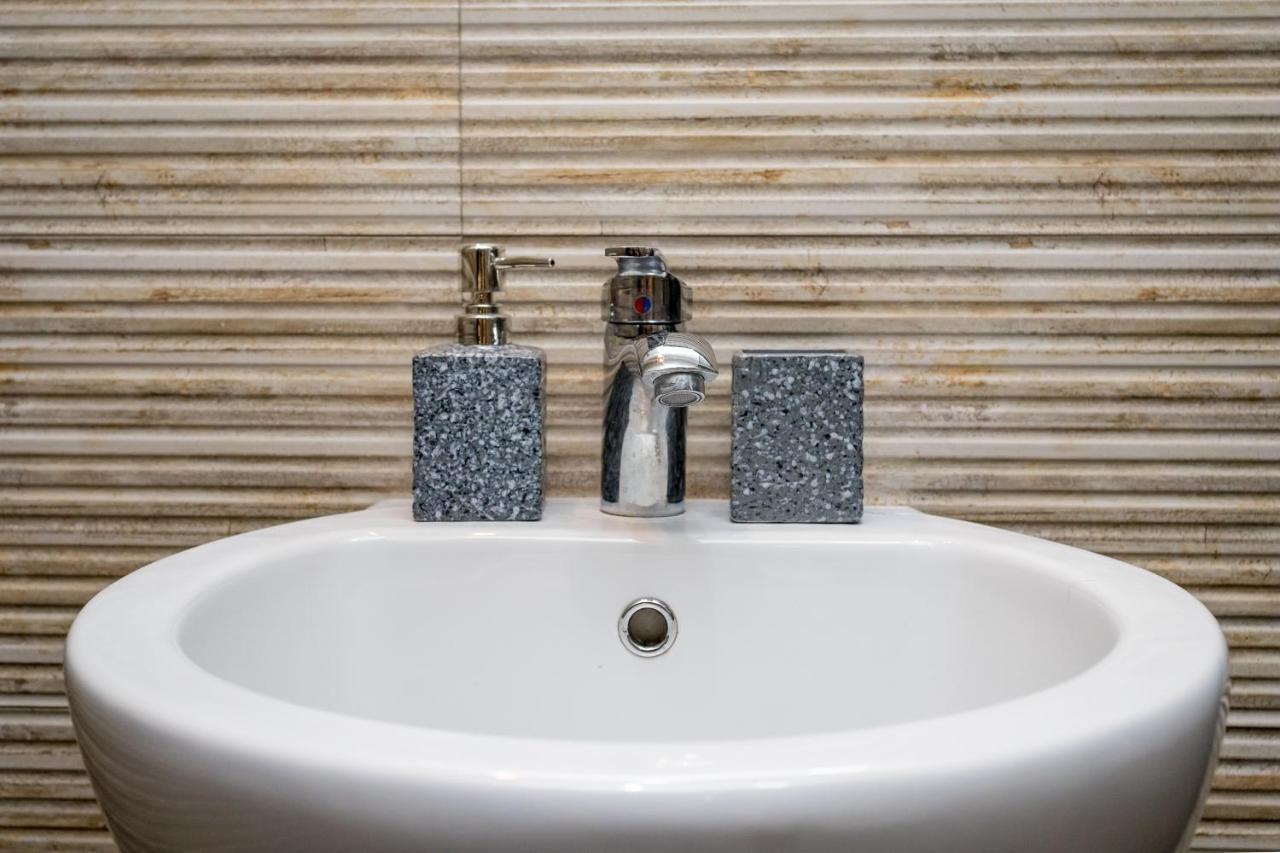 Hb Apartments Mari Brose Tbilisi Luaran gambar