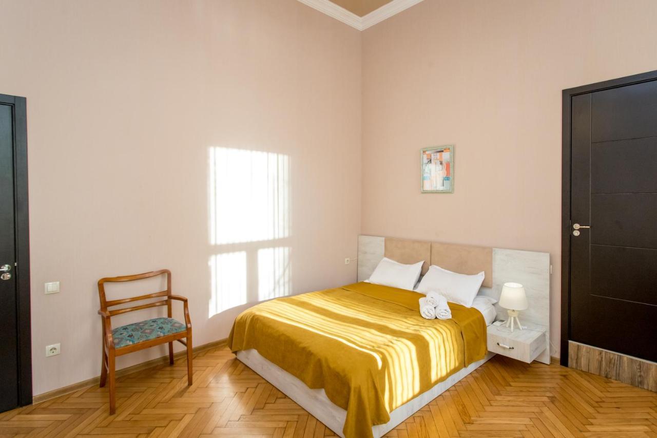 Hb Apartments Mari Brose Tbilisi Luaran gambar